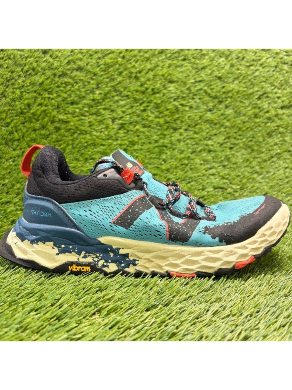 New Balance Fresh Foam Hierro v5 Womens Size 8.5 Blue Running Shoes Sneakers
